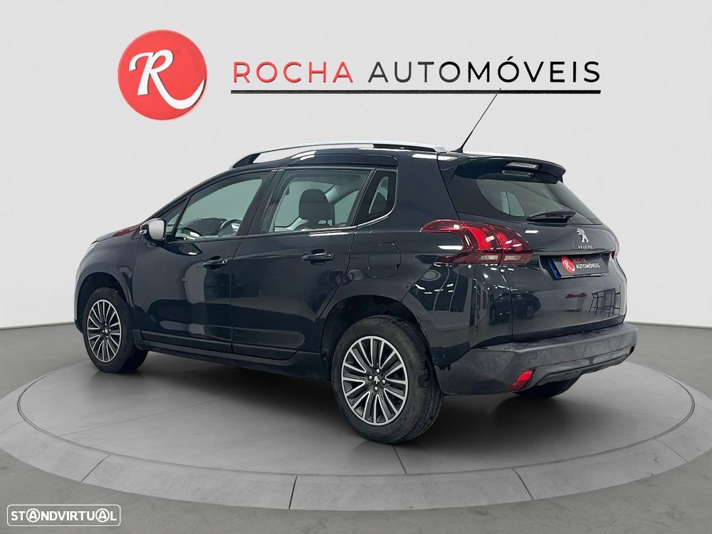 Peugeot 2008 1.2 PureTech Access - 6