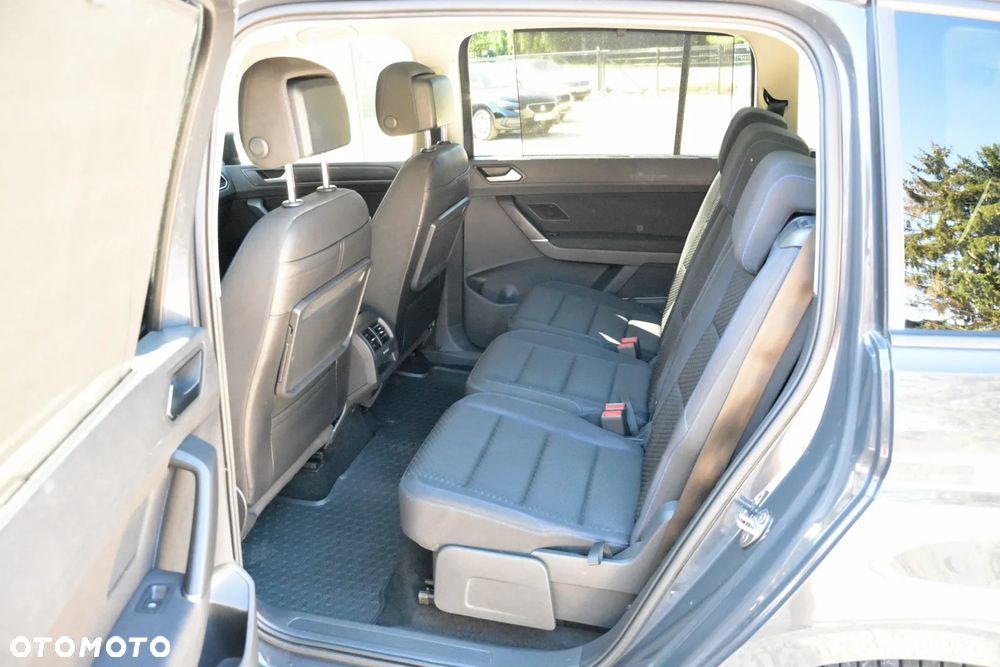 Volkswagen Touran 2.0 TDI BMT United DSG - 35