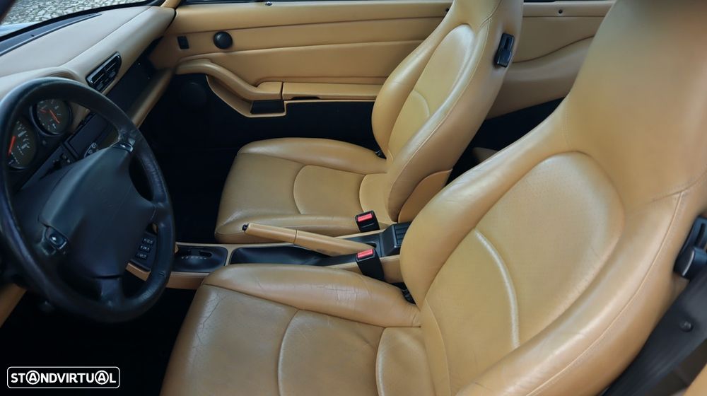 Porsche 911 (993) - 33