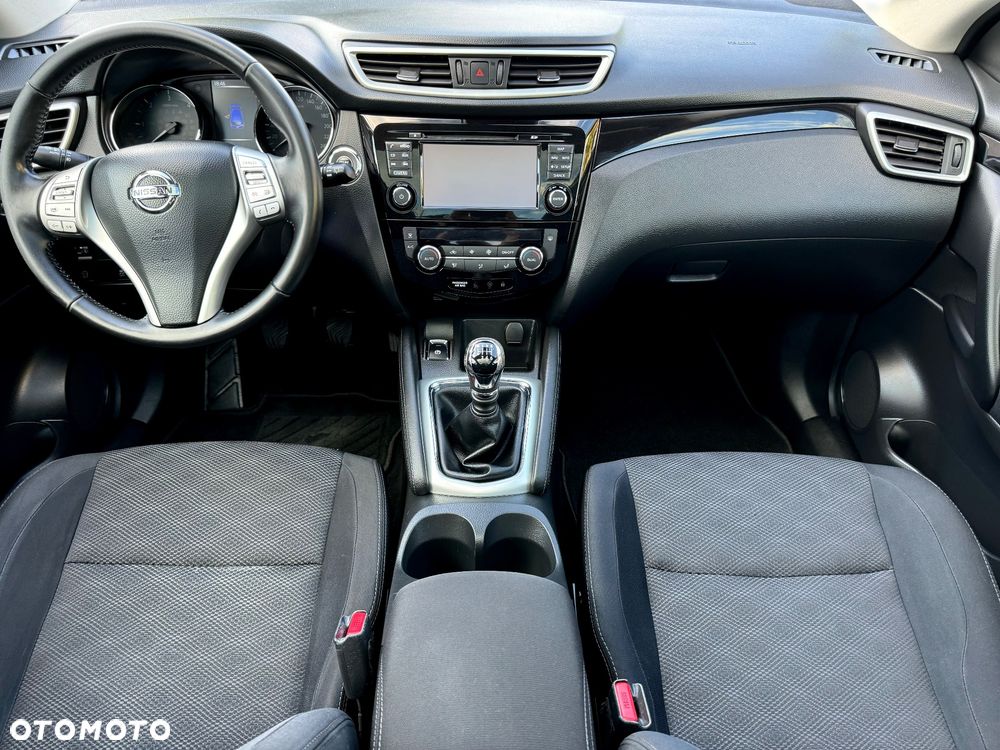 Nissan Qashqai 1.6 DCi TEKNA - 15