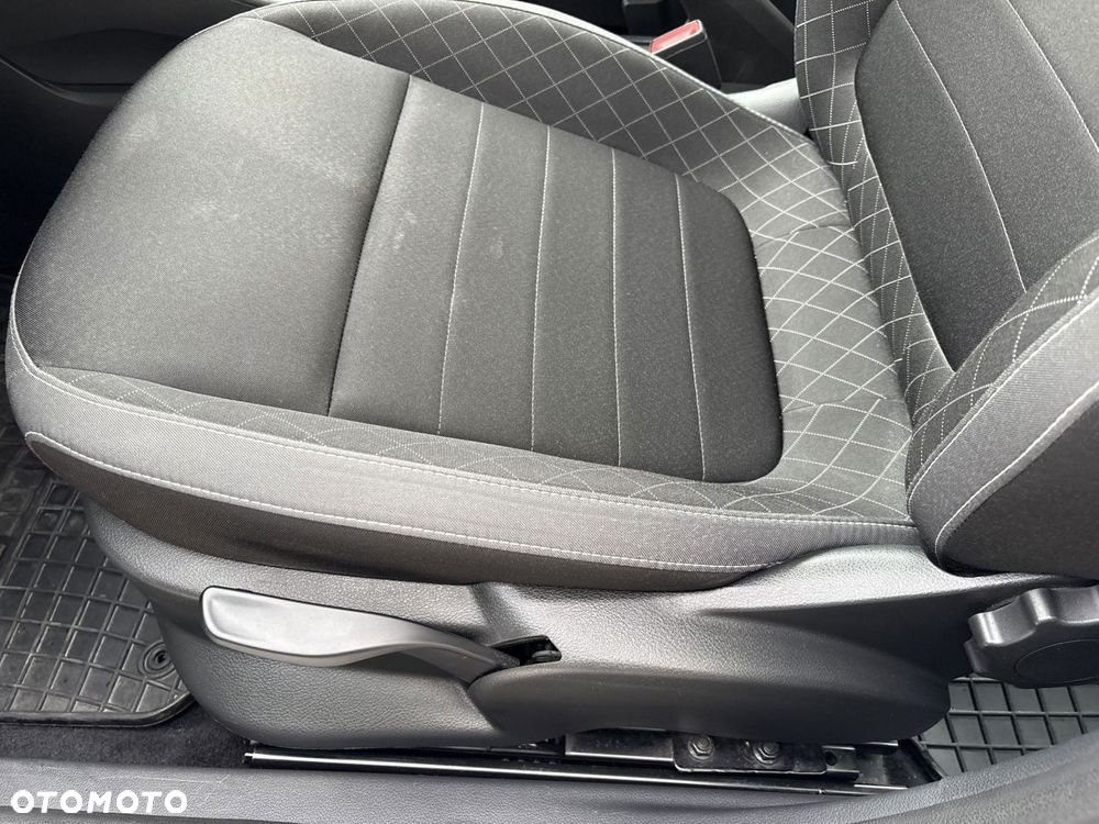 Skoda Fabia 1.0 TSI Ambition - 12
