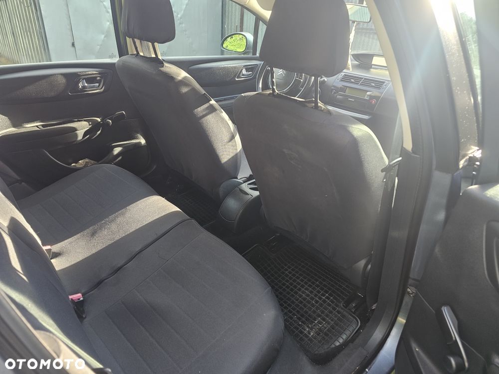 Citroën C4 1.6 16V SX - 9