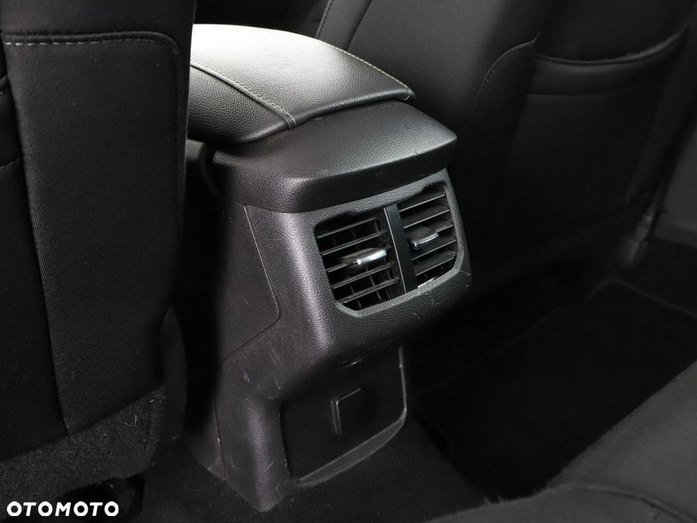 Ford Mondeo 2.0 EcoBlue Business Edition - 37