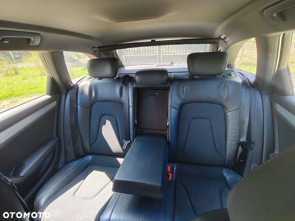 Audi A4 Avant 2.0 TDI Limited Edition Multitr - 4