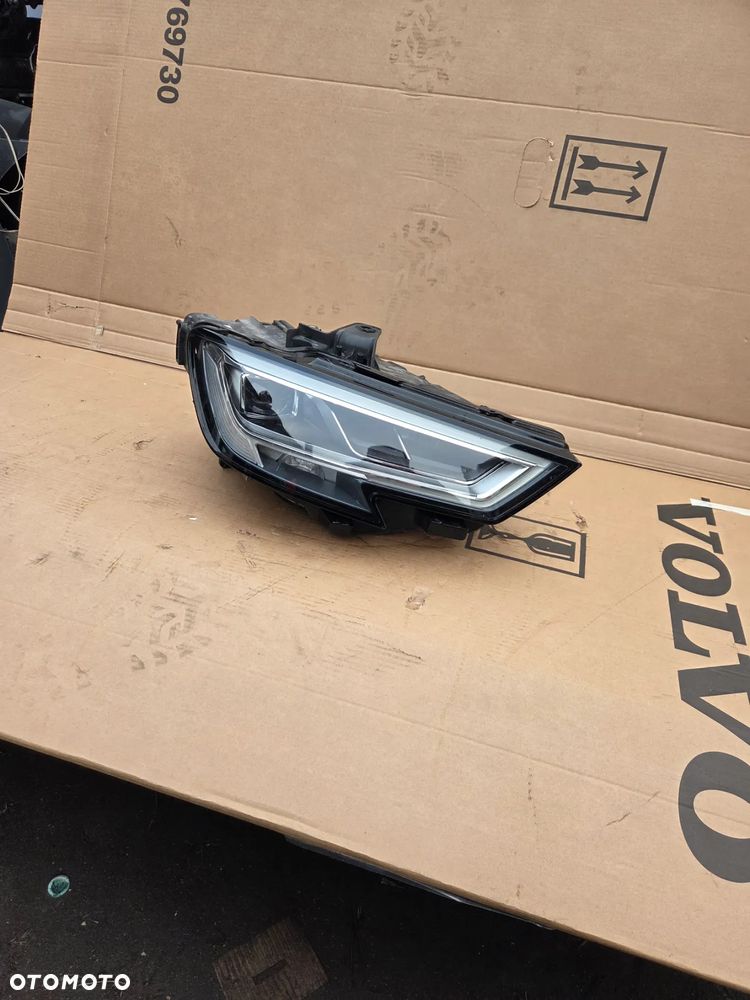 Reflektor Lampa prawa prawy przód przednia Audi A3 S3 Lift Full Led 8V0941034C 8V0941774K 2016-2020 - 2