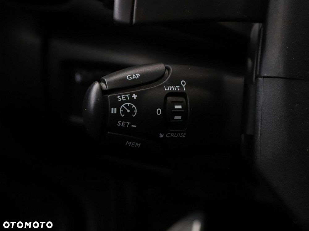 Citroën C5 Aircross 225 e-EAT8 SHINE PACK - 37