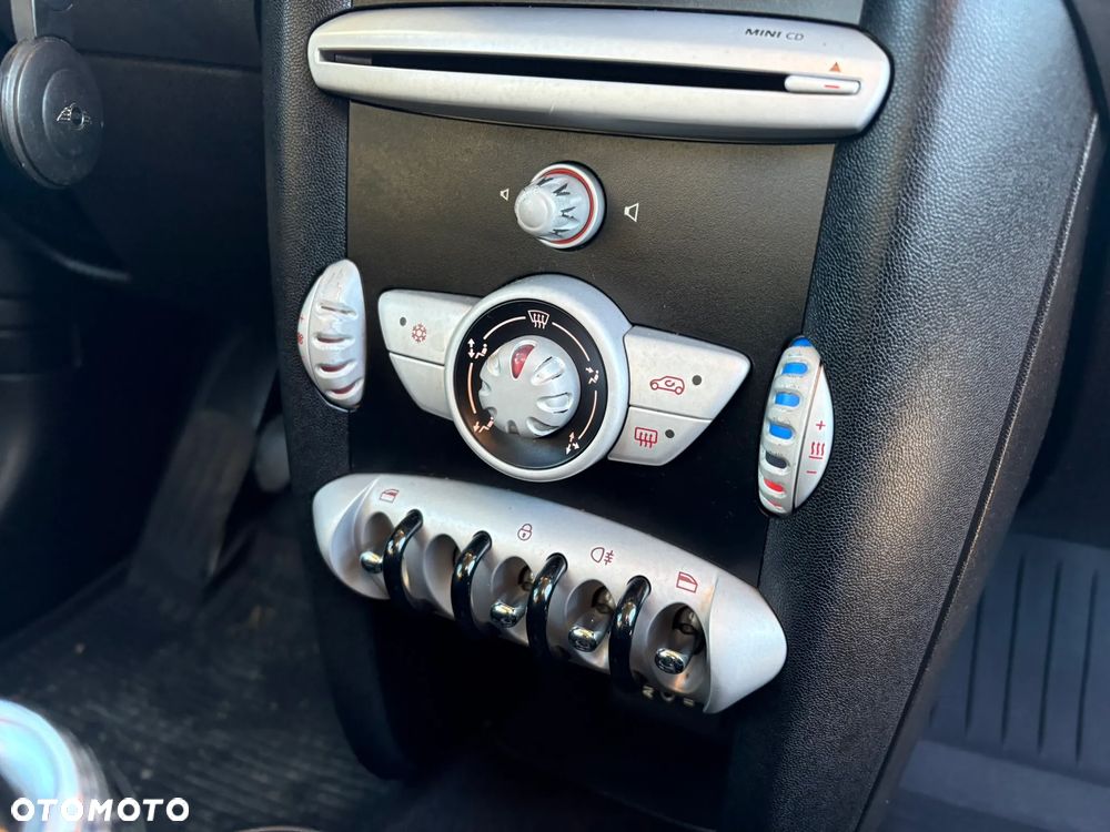 MINI Clubman One - 14