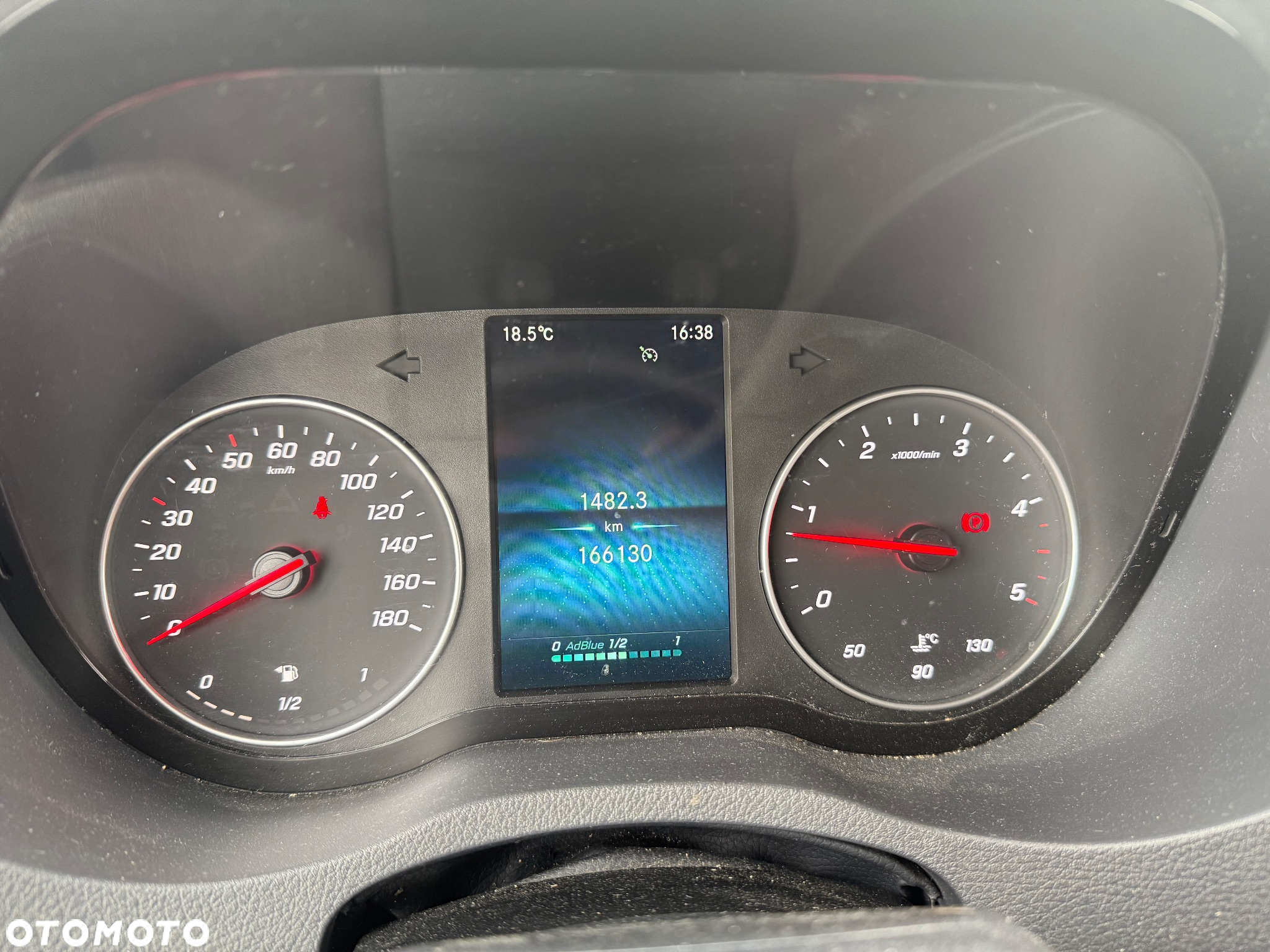 Mercedes-Benz Sprinter - 6