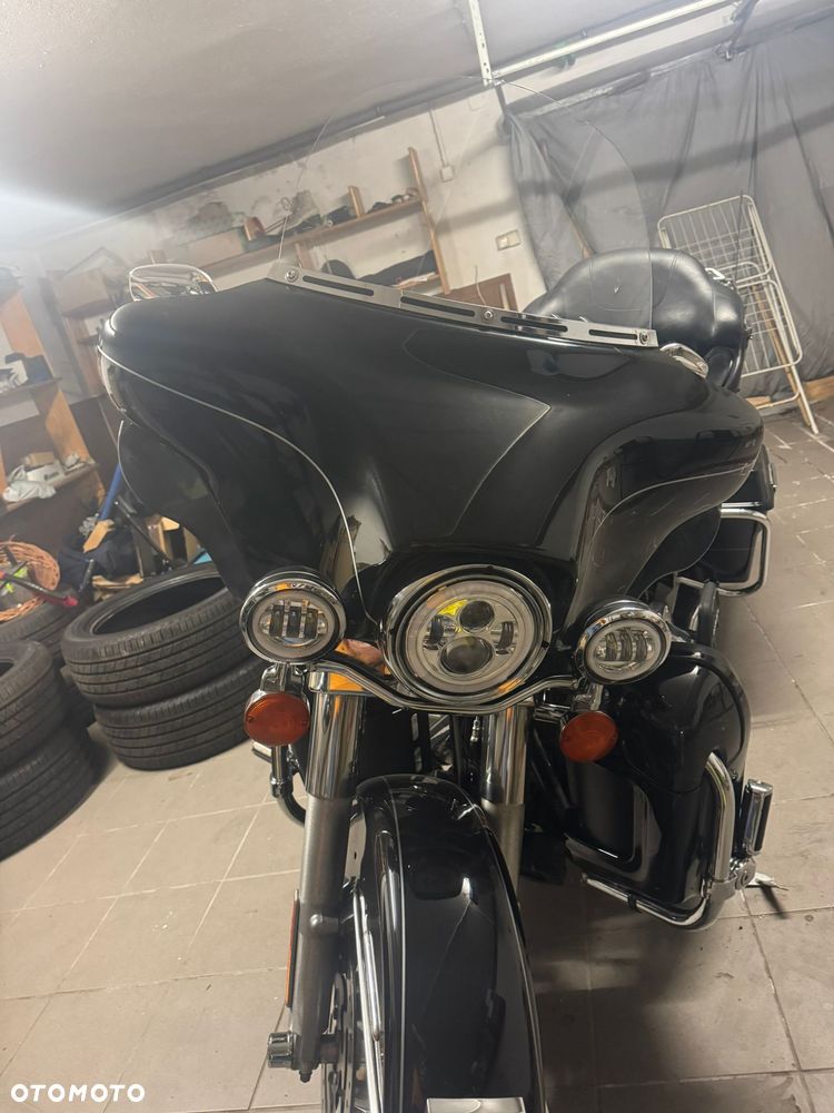 Harley-Davidson Touring Electra Glide - 10