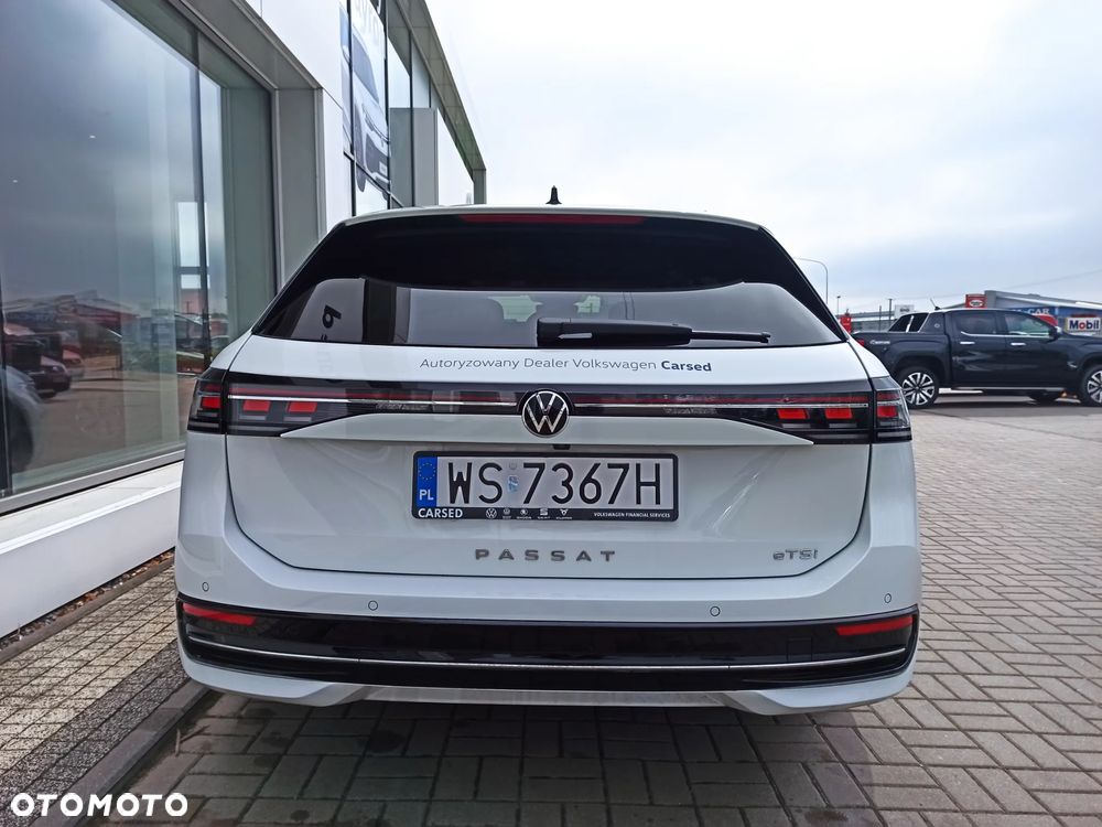 Volkswagen Passat Variant 1.5 TSI EVO Elegance DSG - 6