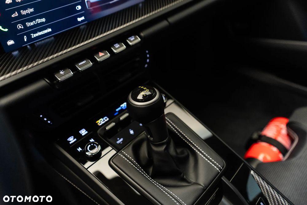 Porsche 911 GT3 Touring PDK - 26