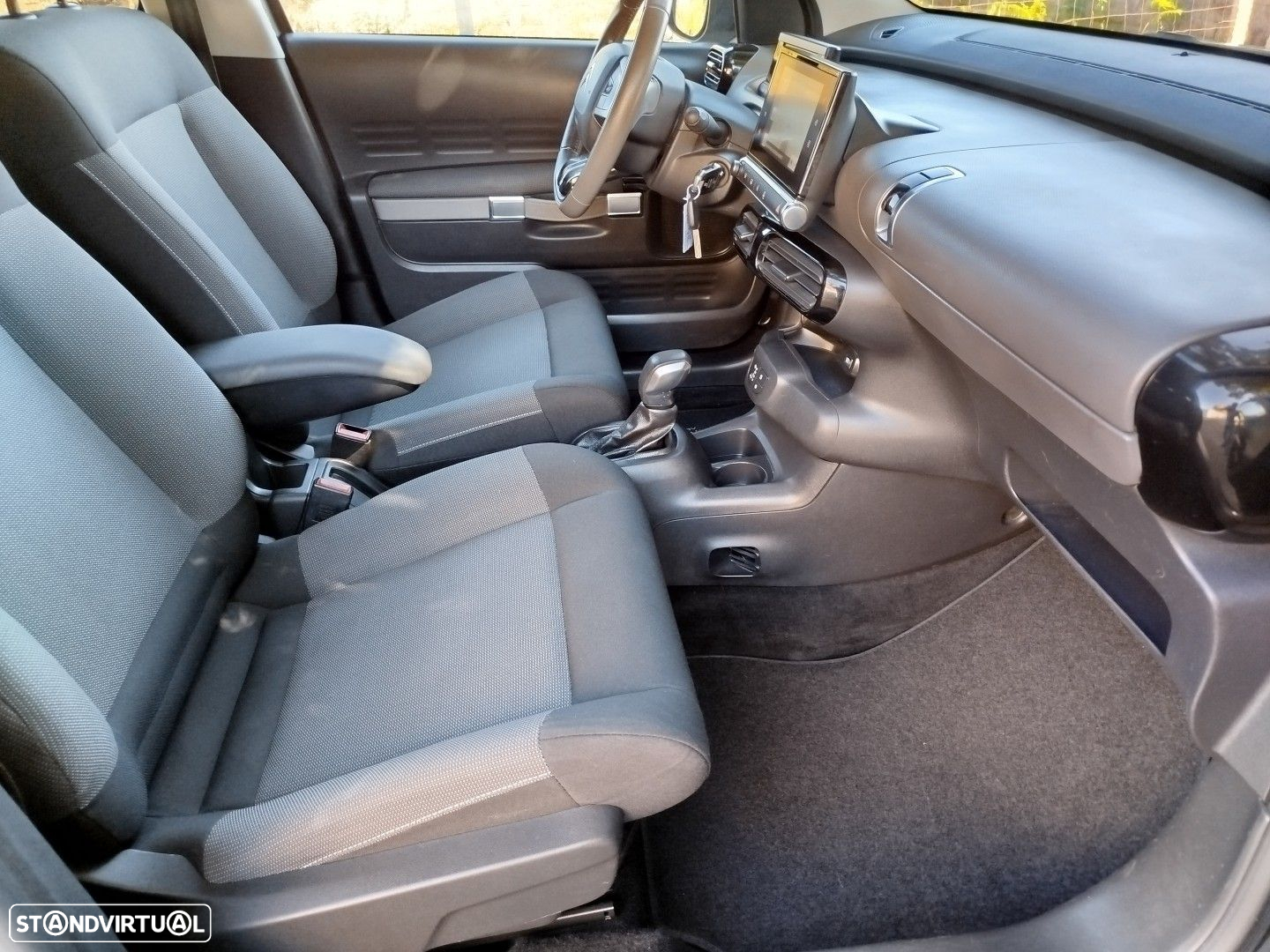Citroën C4 Cactus 1.2 PureTech Shine EAT6 - 13