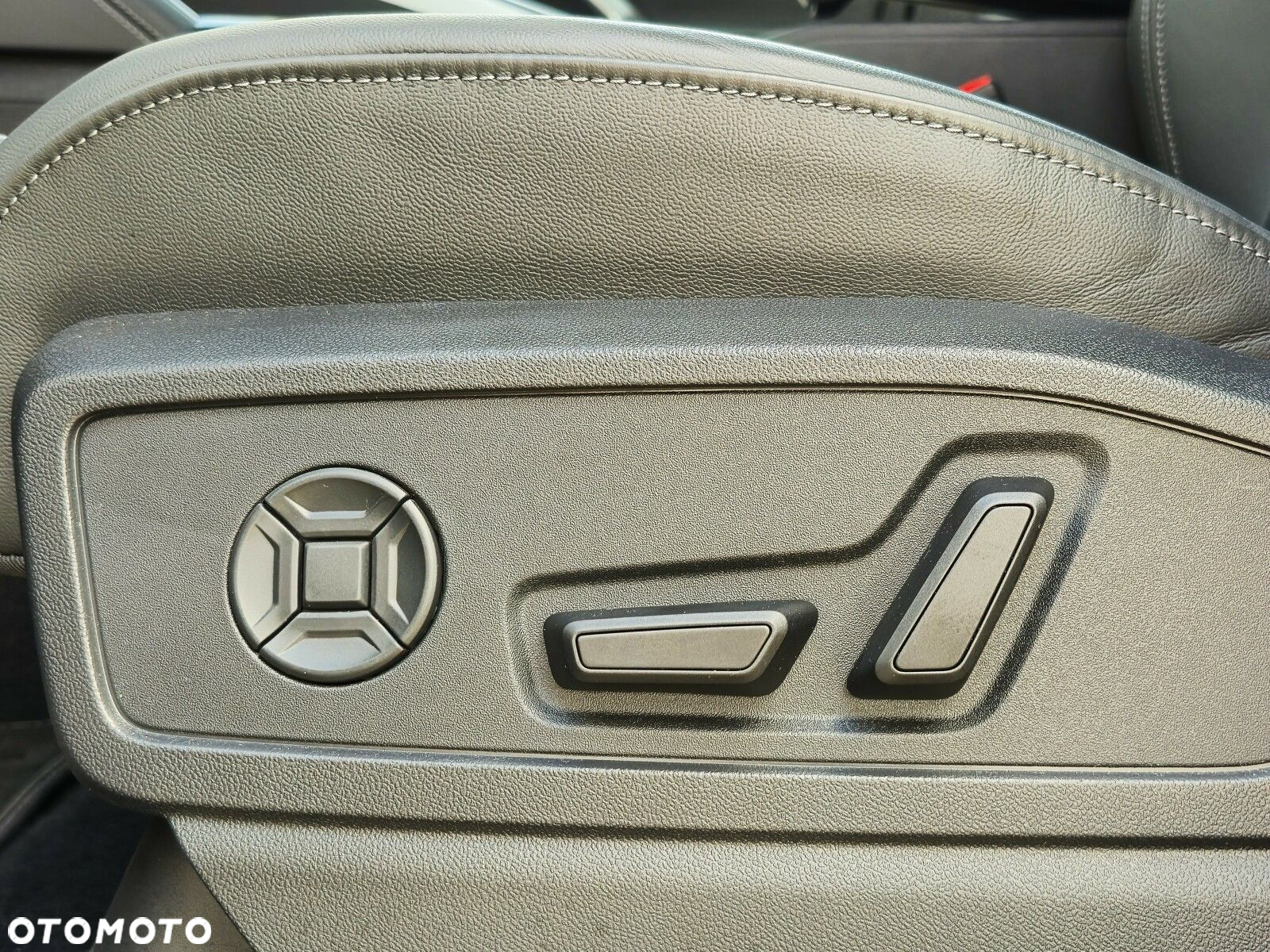 Audi Q5 Sportback - 15