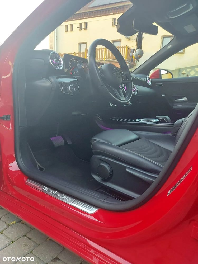 Mercedes-Benz Klasa A 180 d 7G-DCT Edition 19 - 25