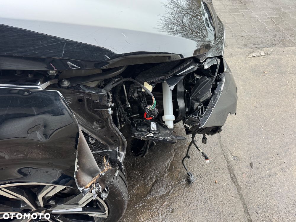 Mitsubishi Colt - 25