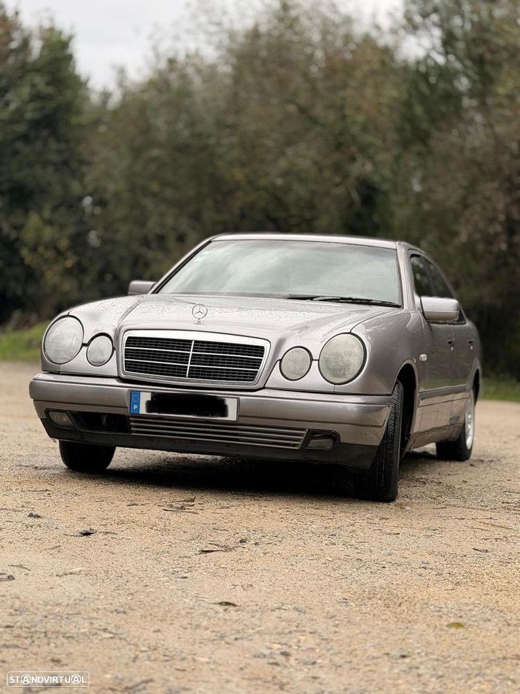 Mercedes-Benz E 220 CDI Classic - 8