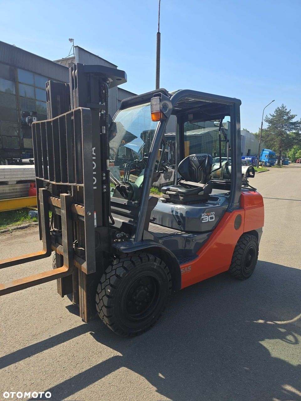 Toyota 02-8FGF30 - 1
