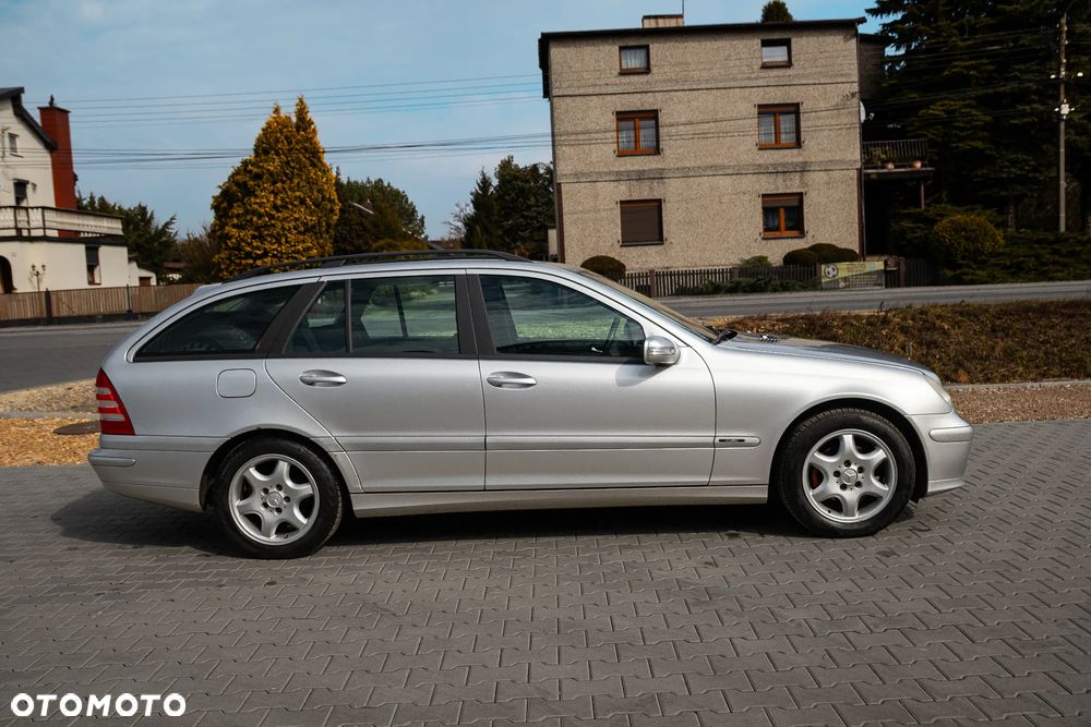 Mercedesbenz Klasa C 200 2004
