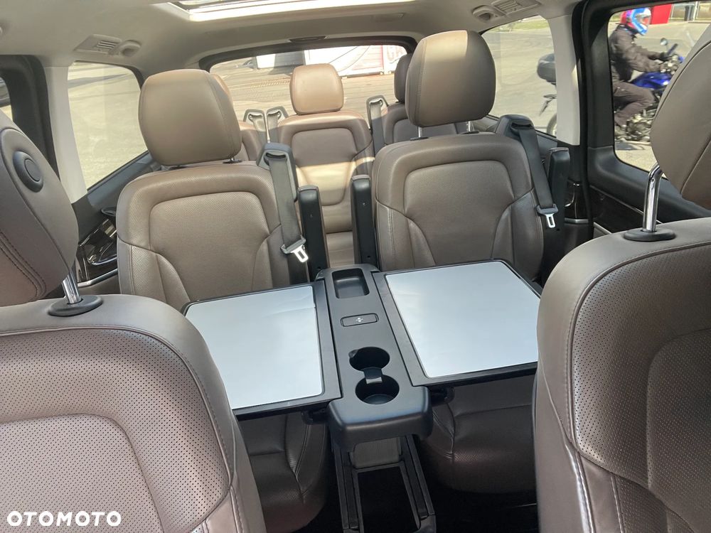 Mercedes-Benz Klasa V 300 d Exclusive 9G-Tronic (d³ugi) - 37