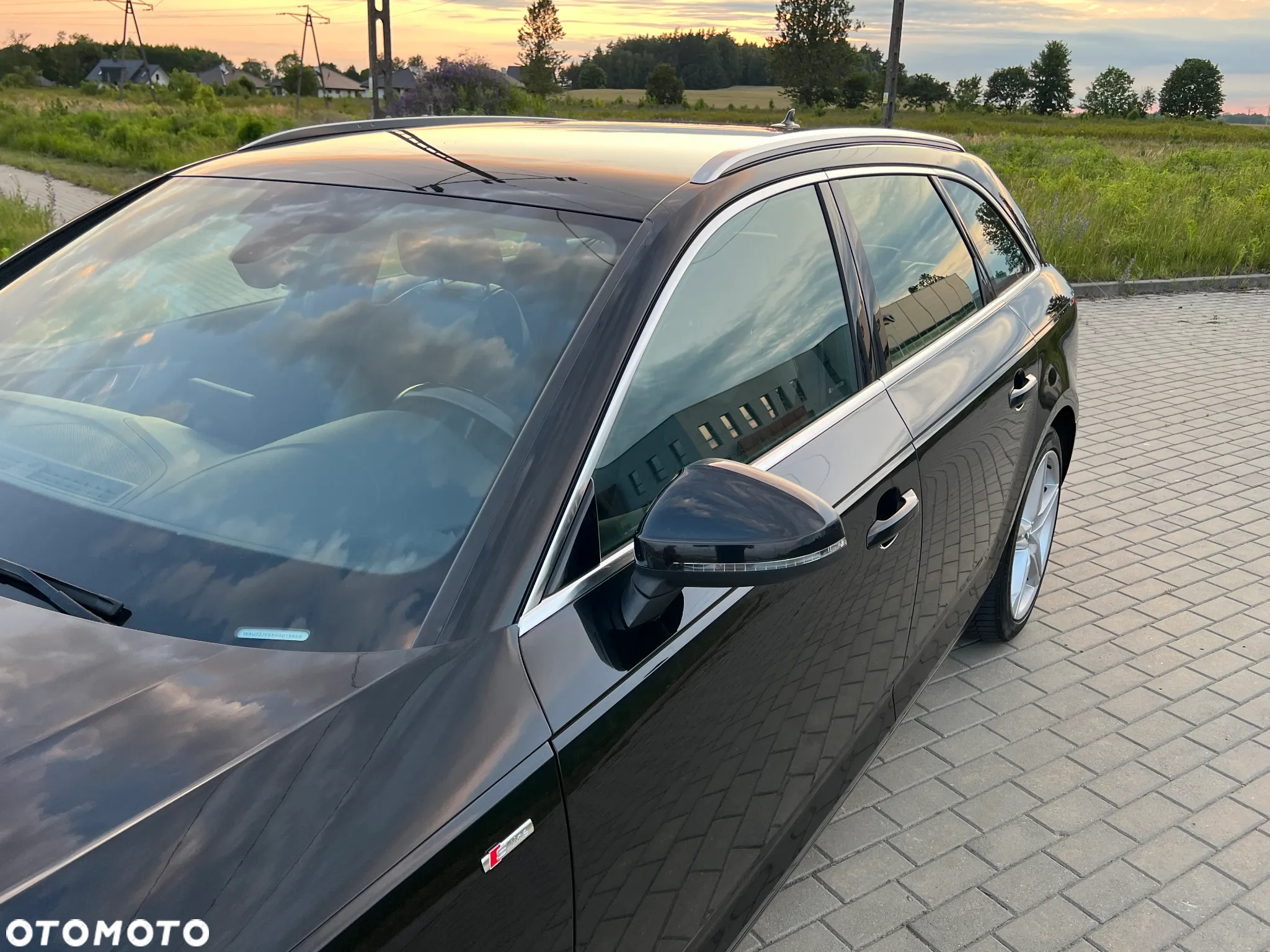 Audi A4 2.0 TDI Sport S tronic - 33