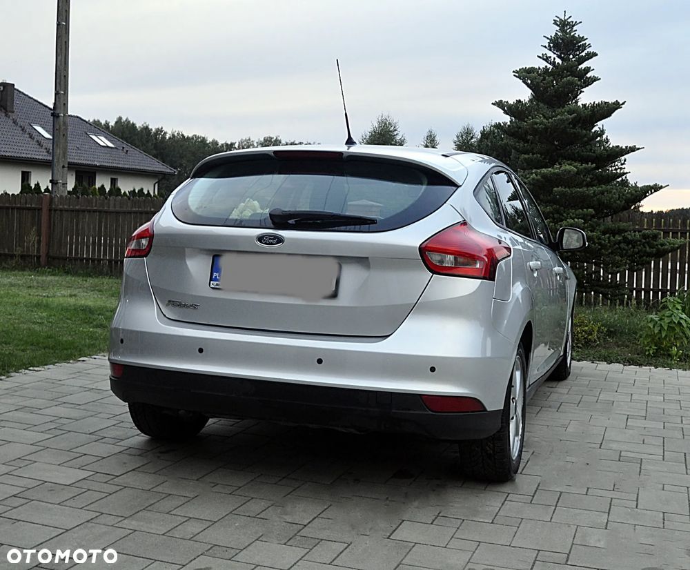 Ford Focus 1.6 TDCi Ambiente Start - 3