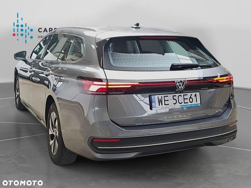 Volkswagen Passat - 27