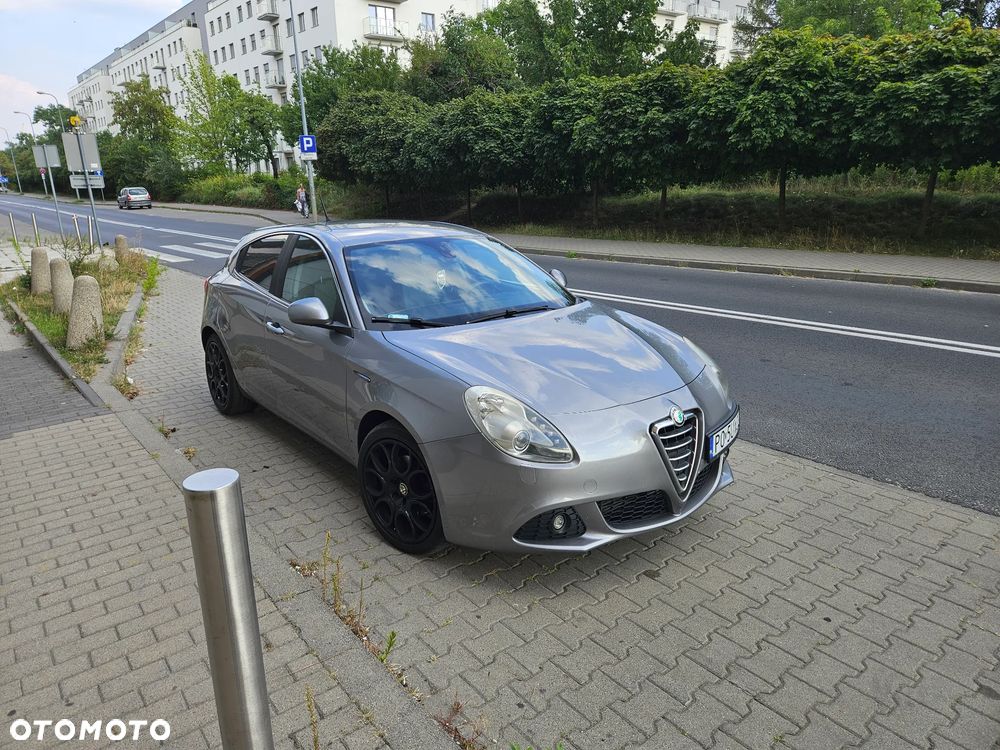 Alfa Romeo Giulietta 2.0 JTDM Distinctive - 5