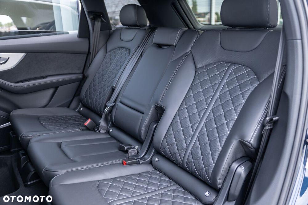 Audi Q7 - 14
