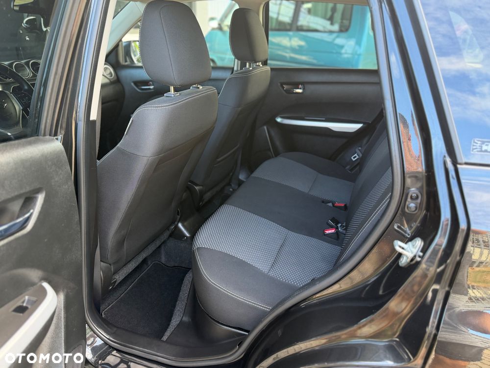 Suzuki Vitara 1.6 (4x2) Comfort+ - 17
