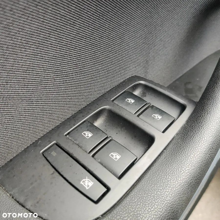 Opel Zafira - 39