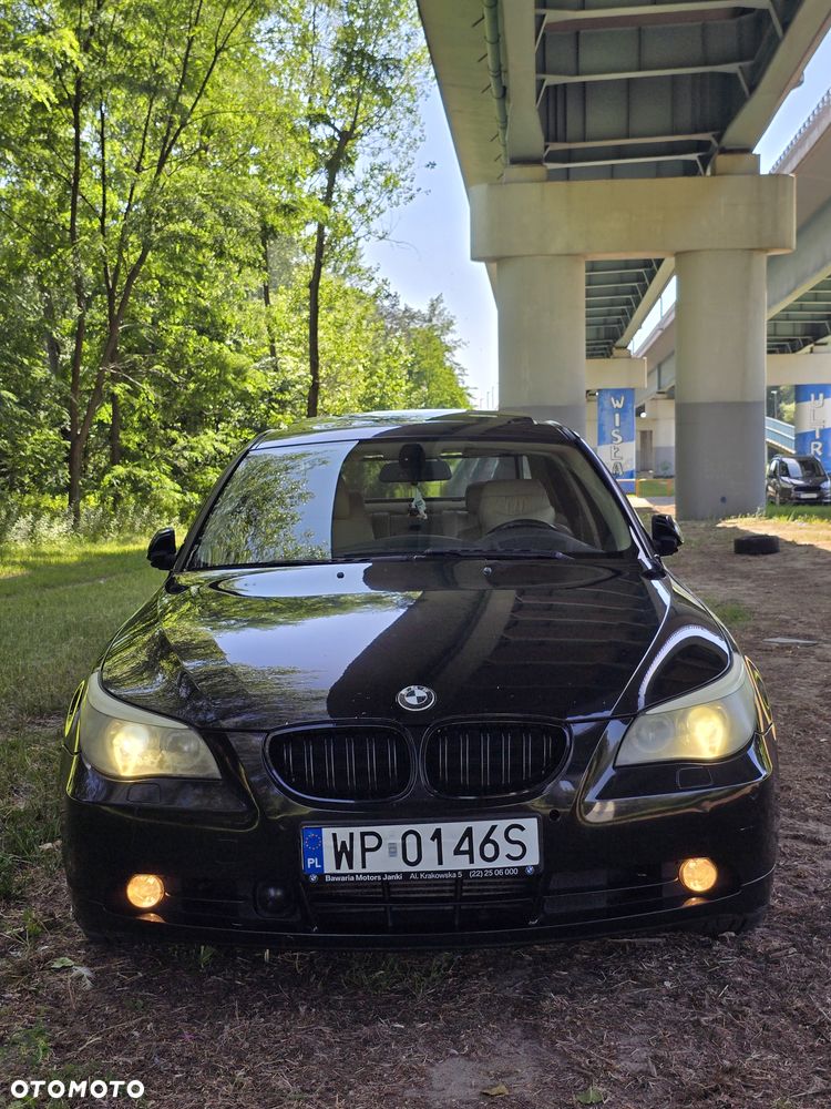 BMW Seria 5 525d - 3