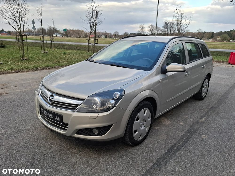 Opel Astra 1.7 CDTI DPF Style - 1