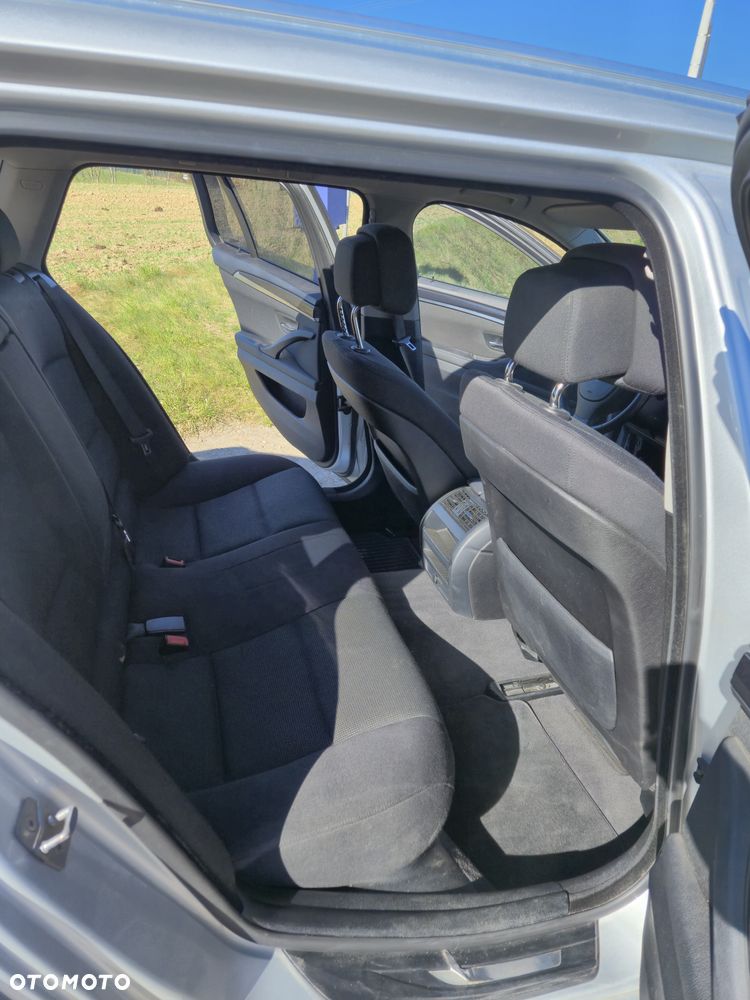 BMW Seria 5 - 12