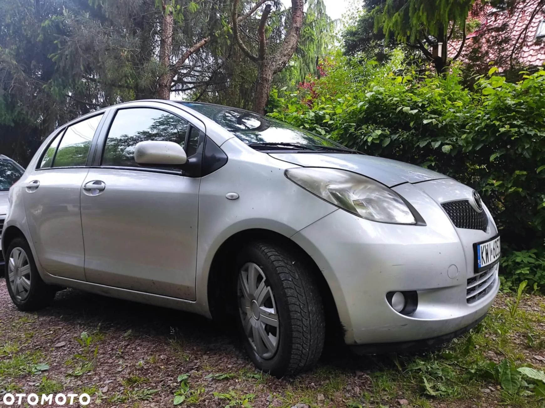 Toyota Yaris 1.3 VVT-i Luna - 1