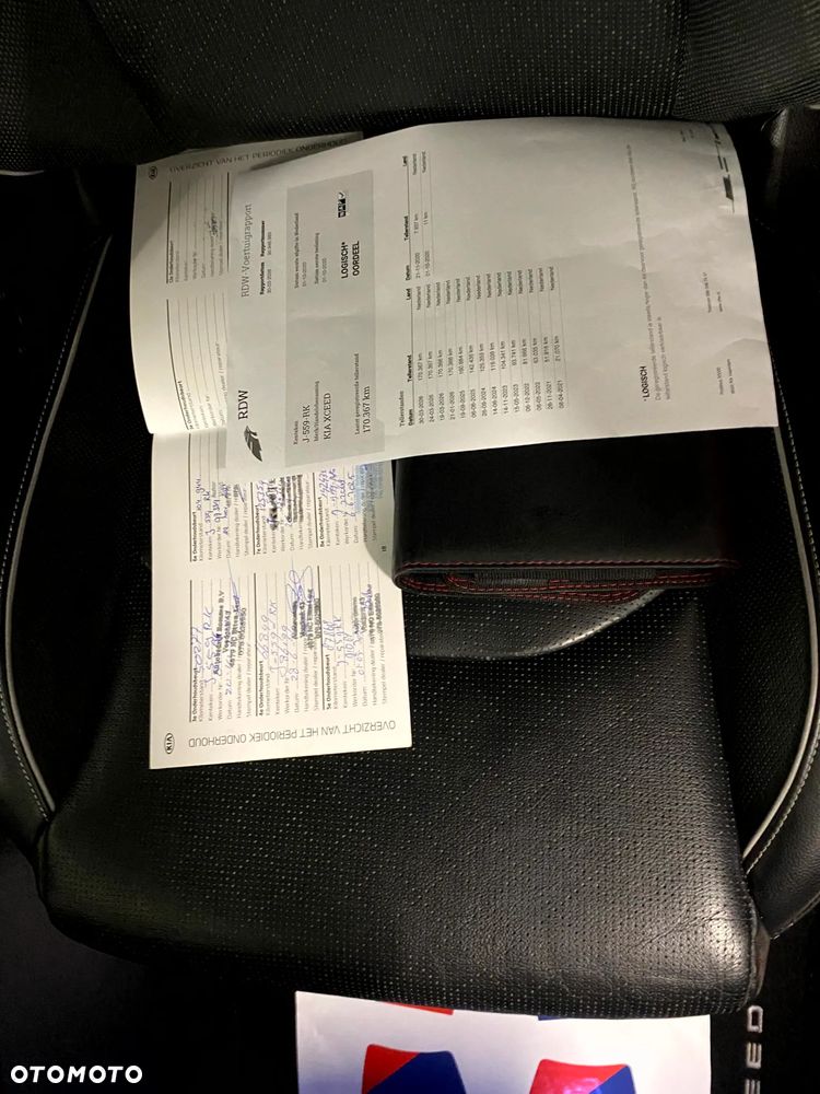 Kia XCeed 1.4 T-GDI OPF PLATINUM EDITION - 28