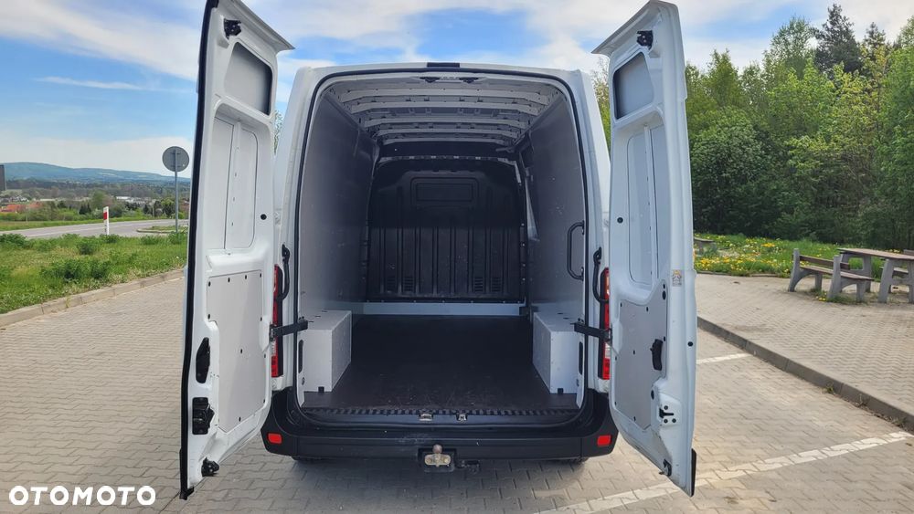 Opel Movano - 16