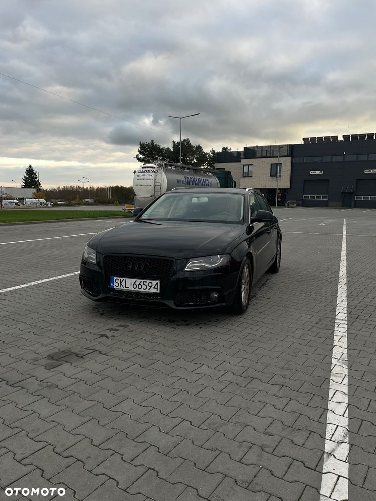 Audi A4 - 1
