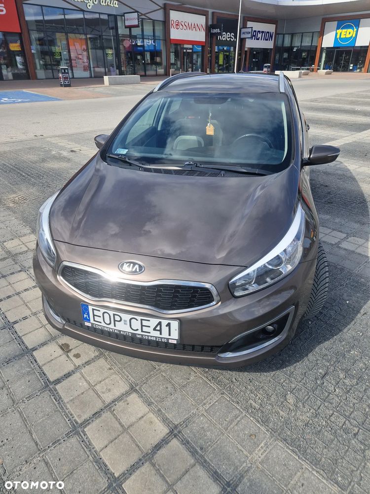 Kia Ceed 1.6 GDI L Business Line - 1