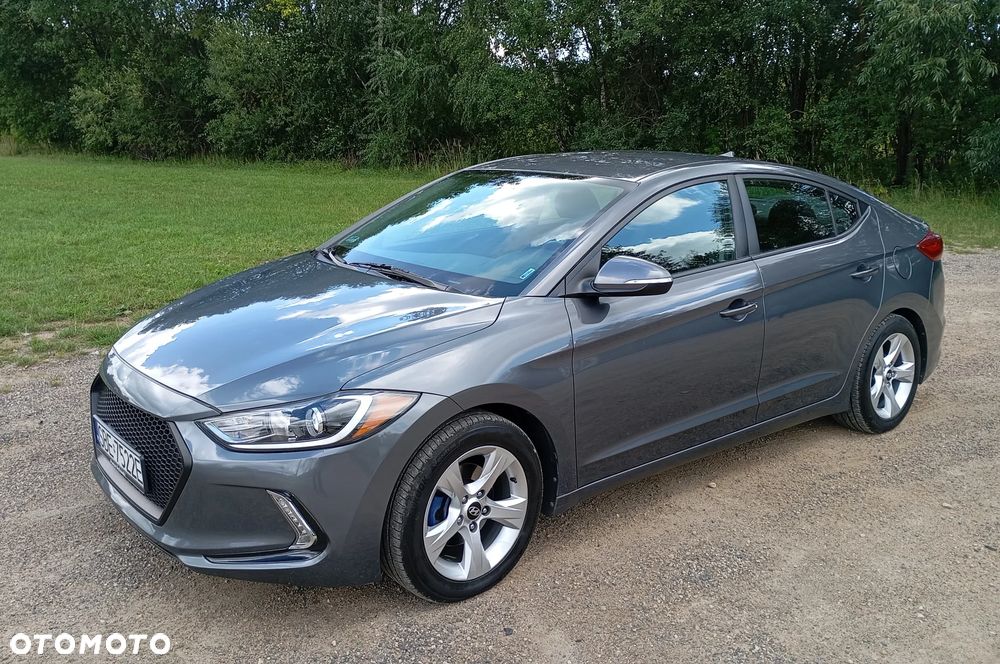 Hyundai Elantra