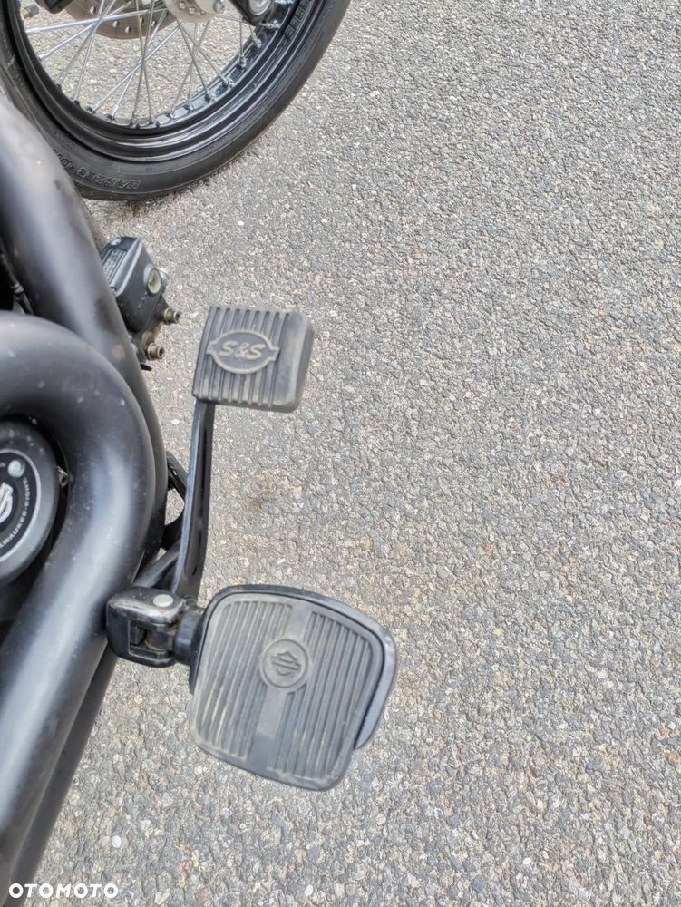 Harley-Davidson Softail Street Bob - 11