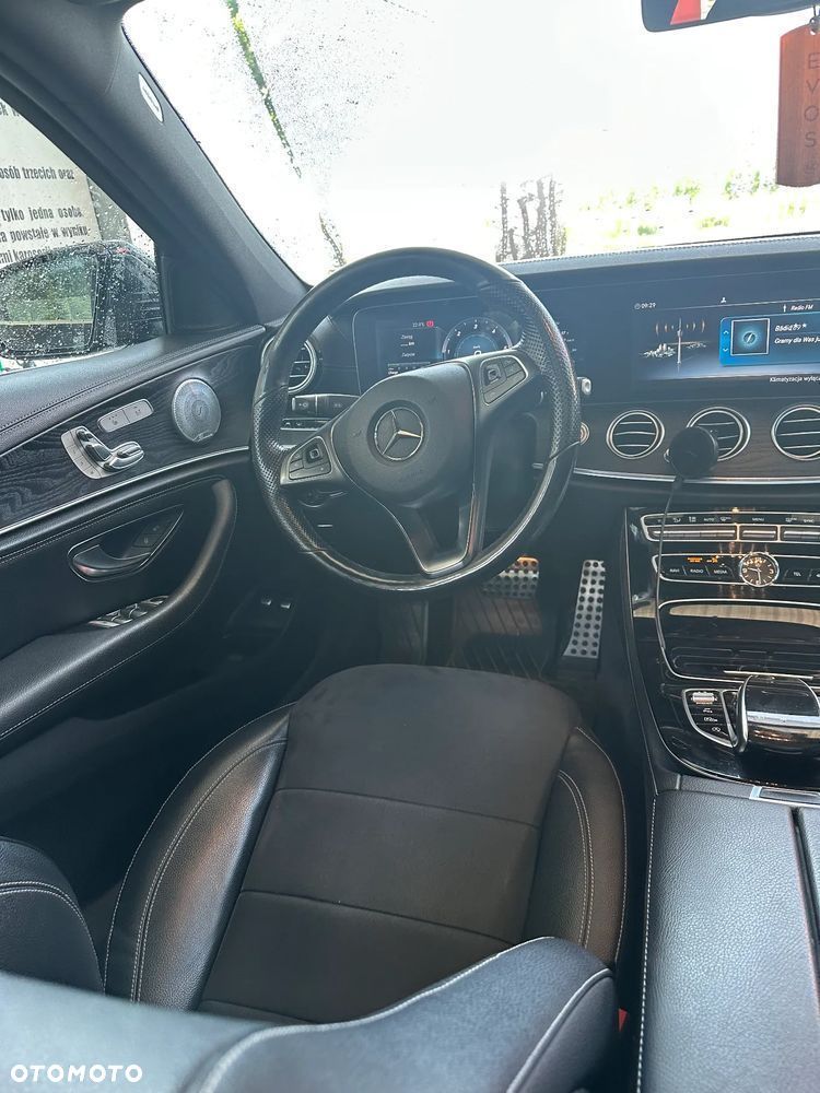 Mercedes-Benz Klasa E - 13