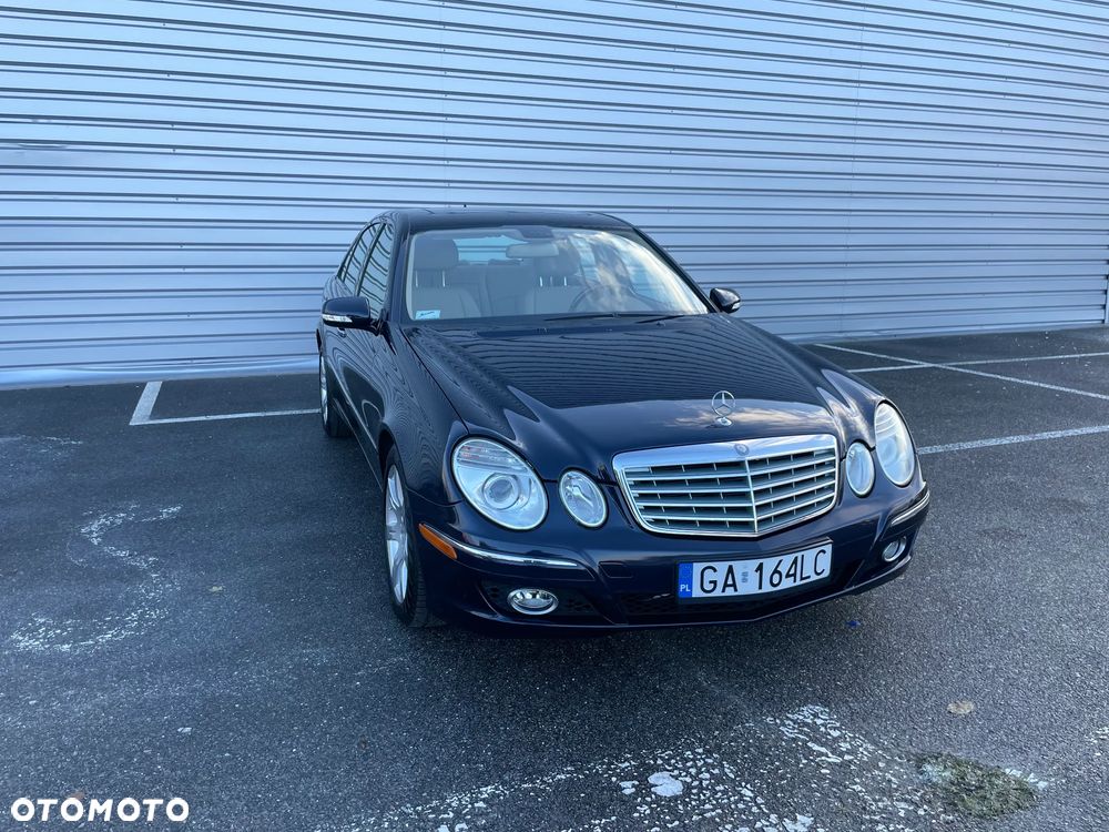 Mercedes-Benz Klasa E 350 4-Matic - 25