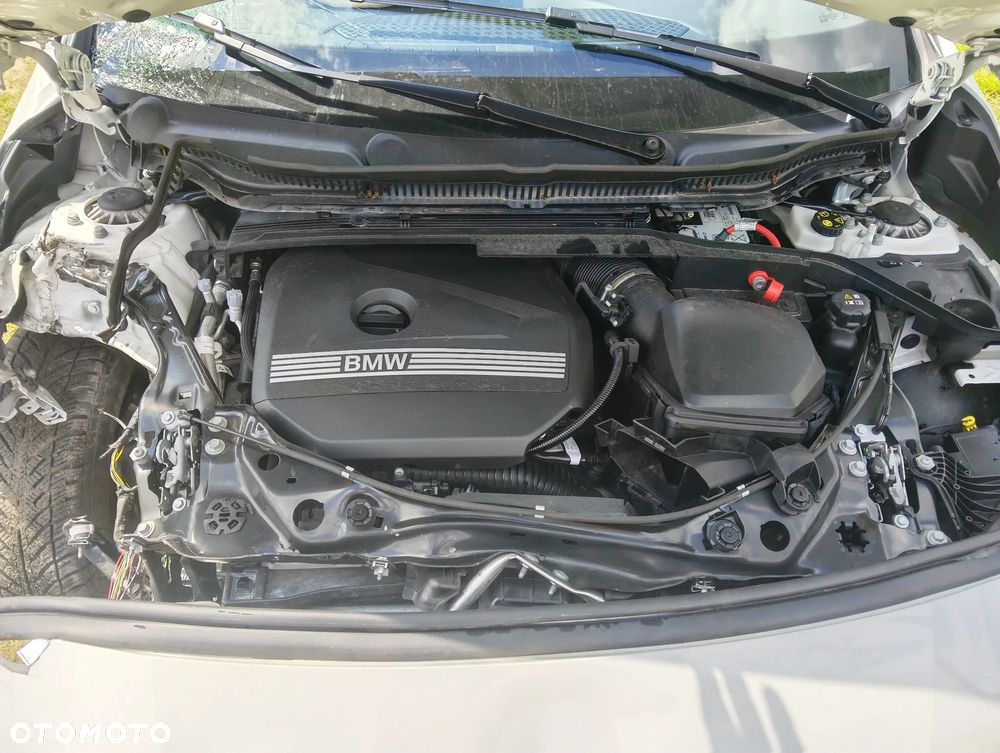 BMW Seria 2 218i M Sport - 9