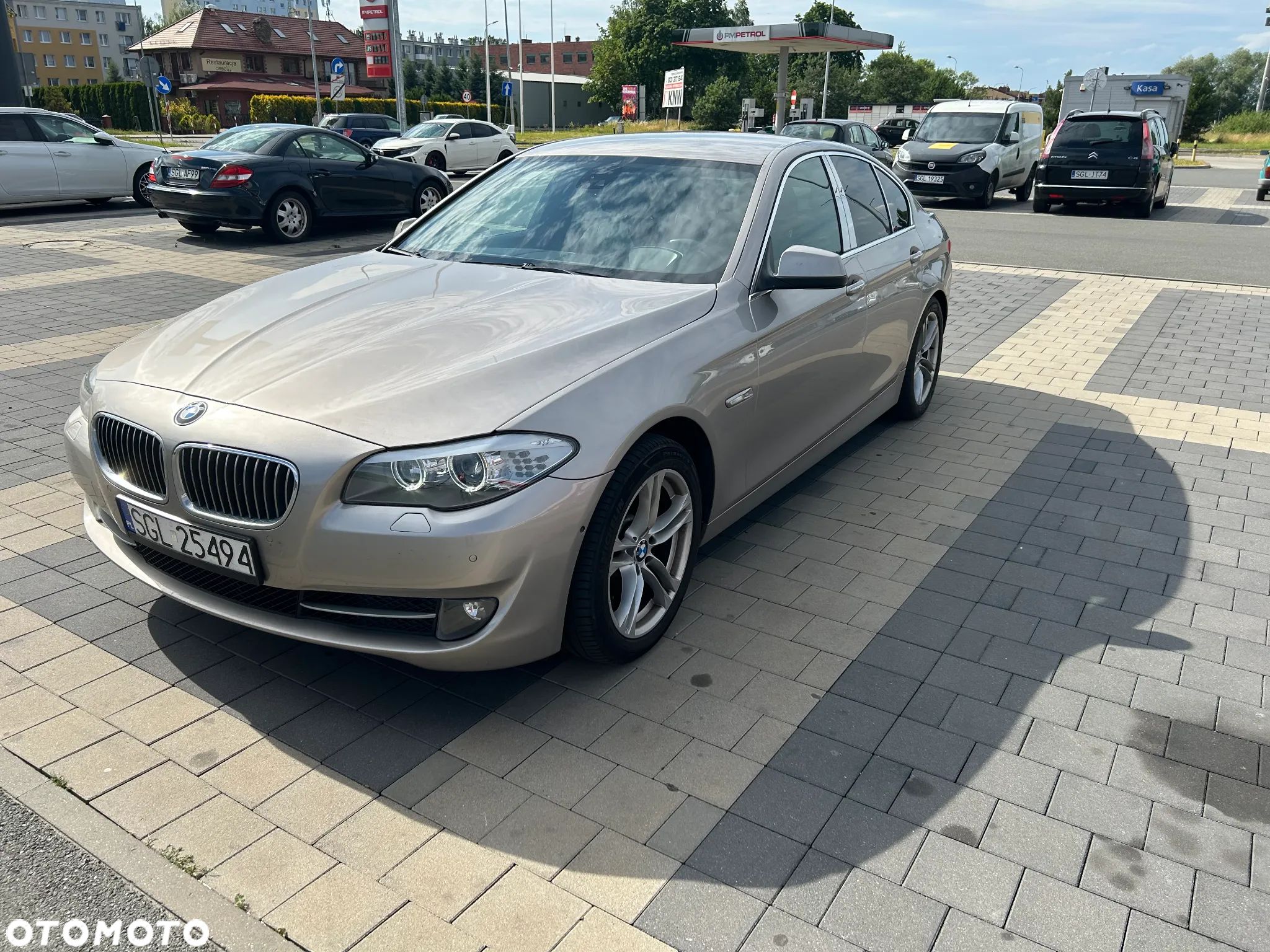 BMW Seria 5 520d - 1
