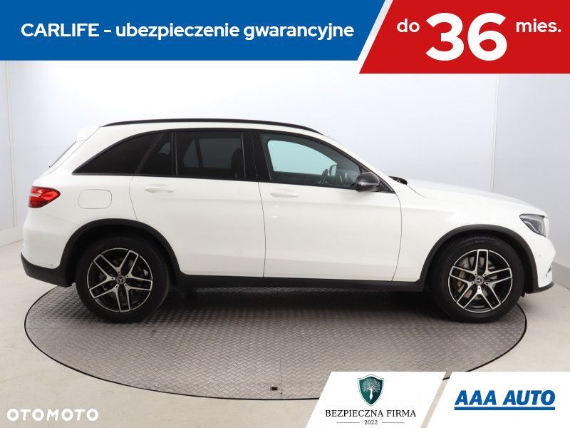 Mercedes-Benz GLC - 7