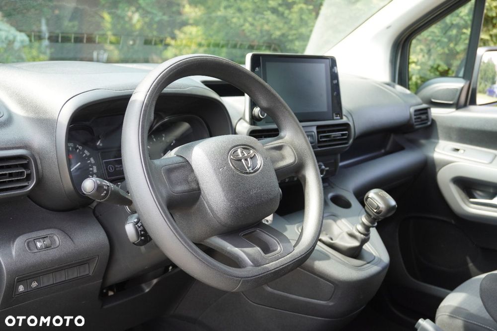 Toyota Proace City Verso 1.5 D-4D Business - 11