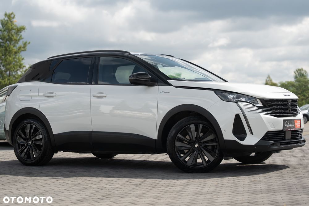 Peugeot 3008 1.6 PureTech HYbrid4 GT Line S&S EAT8 - 8