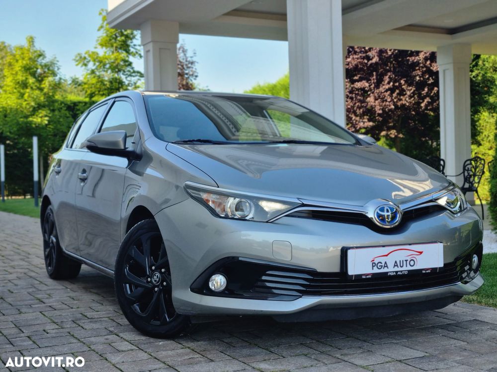 Toyota Auris 1.8 L VVT-i Sol + - 2