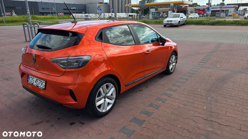 Renault Clio - 7