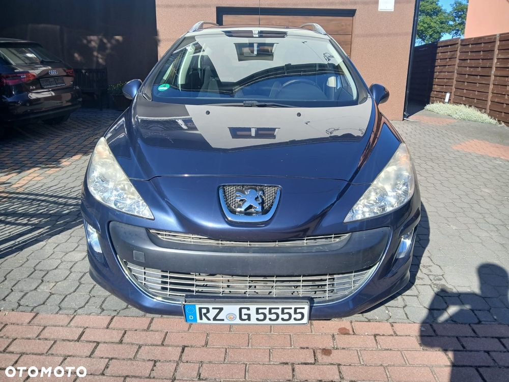Peugeot 308 120 VTi Family - 8